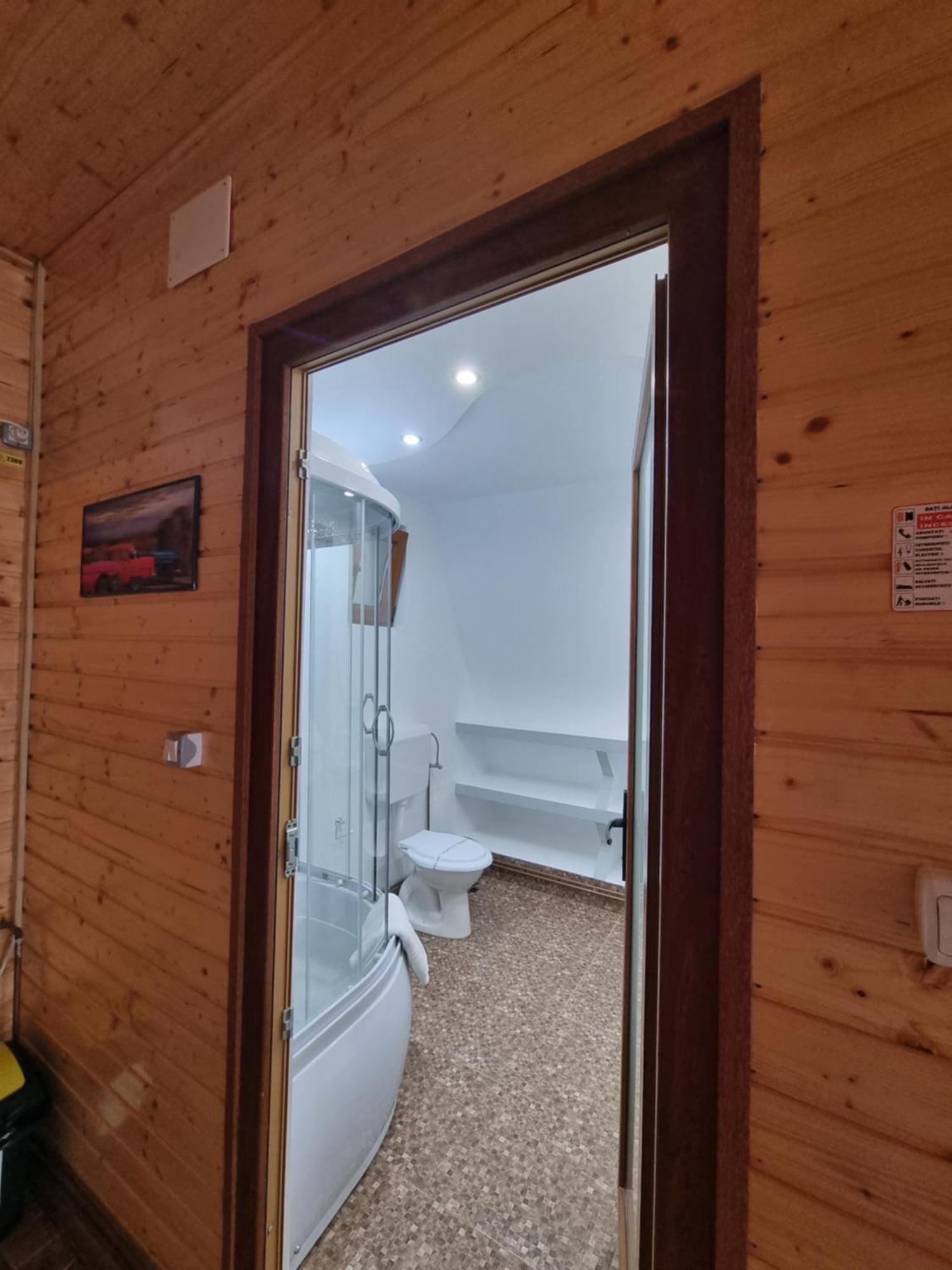 La Maria si Ioana Apartment Curtea de Argeş Exterior foto